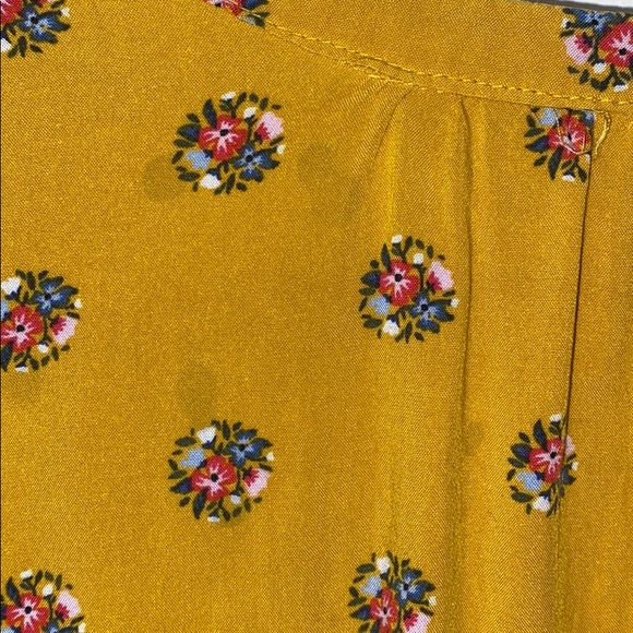 Old Navy Yellow Floral Dress - Picture 5 of 7